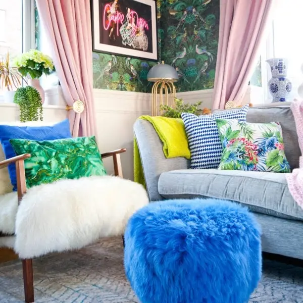 Lol Sheepskin Tuffet in Cornflower Blue @oxfordone