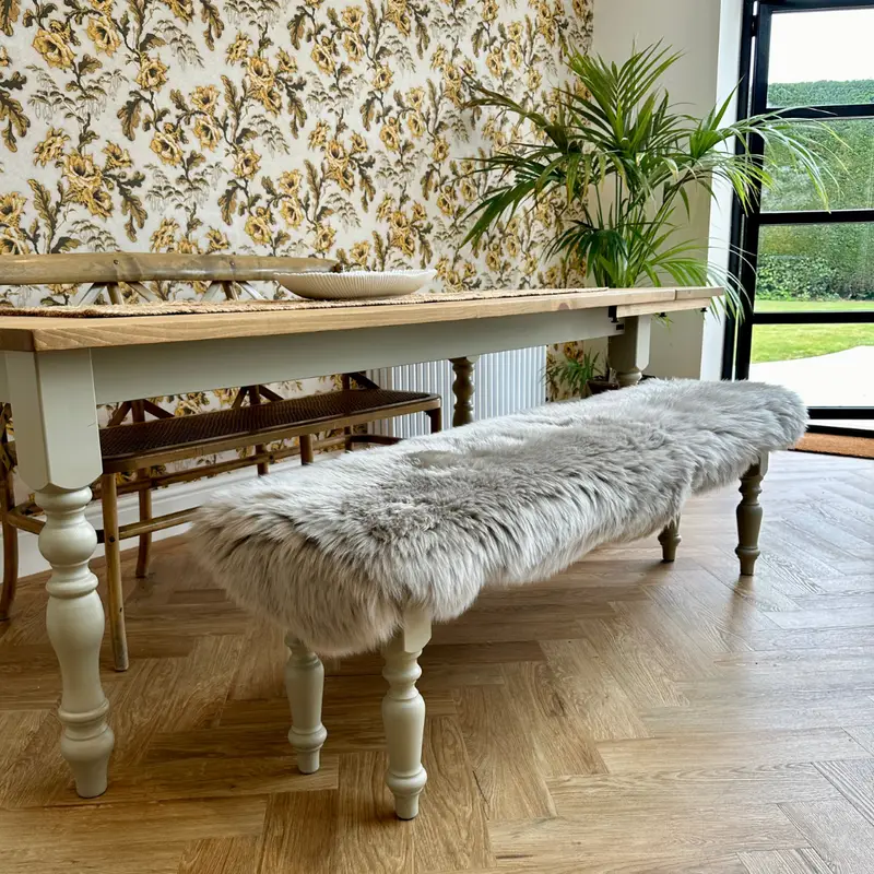 Double Sheepskin rug in Pebble