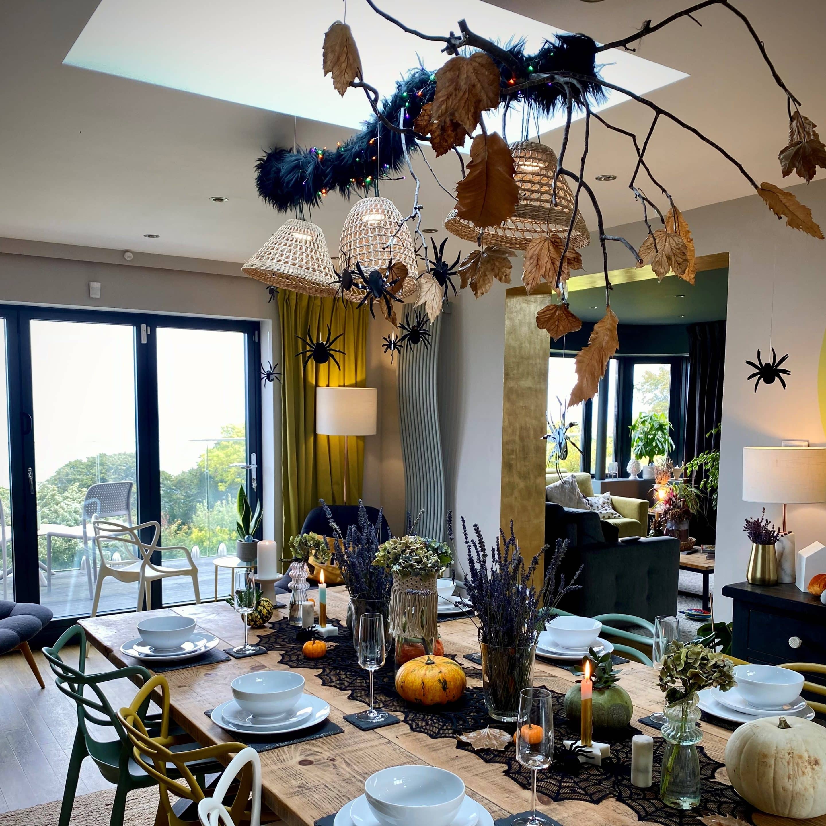 Spidery Garland