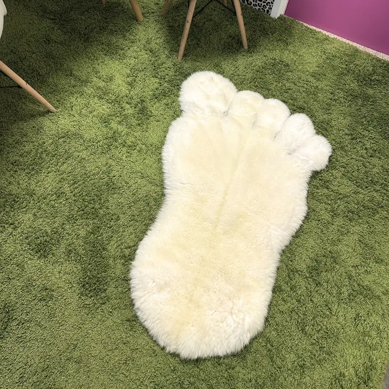 Sheepskin Big Foot Rug
