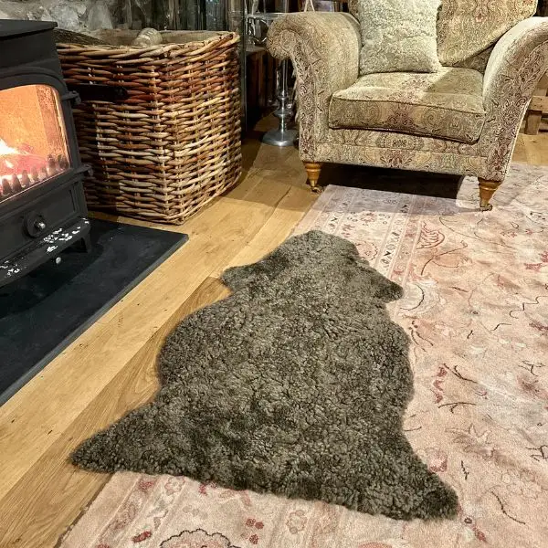 Socoa Rug Cocoa Boucle Sheepskin Rugs | Baa Stool