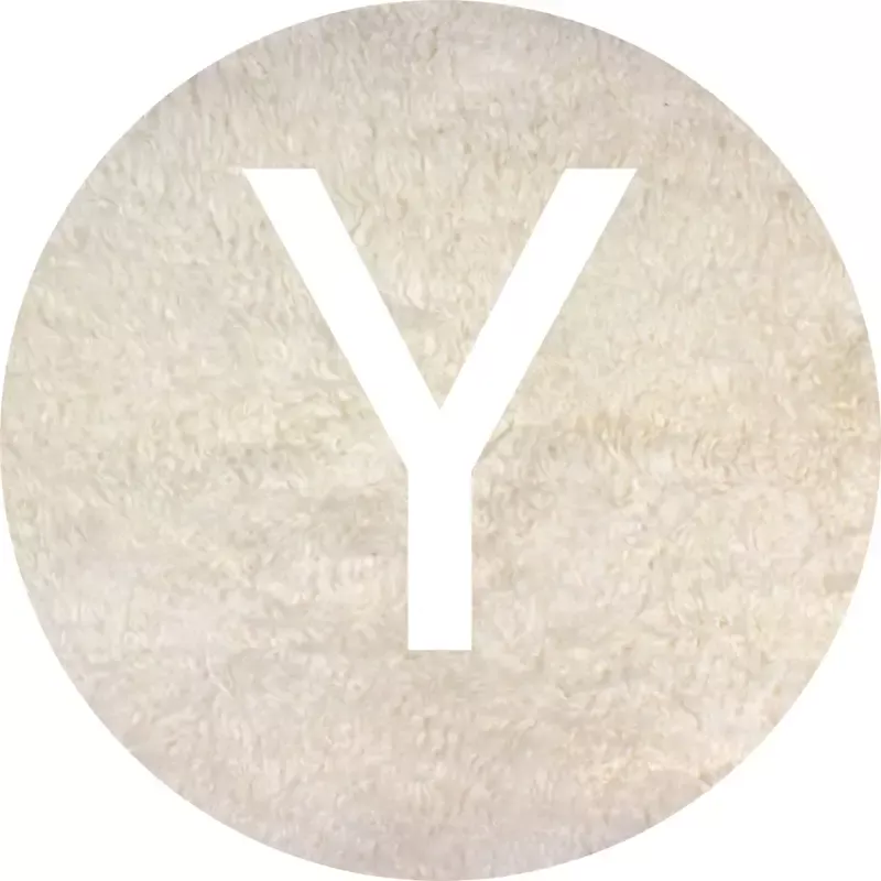 Yeti Sheepskin Off White Swatch