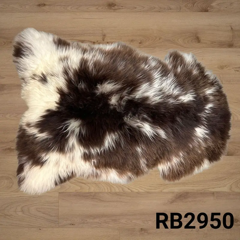 Natural Jacob Sheepskin Rug - Image 2